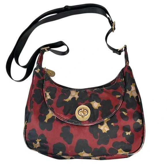 BAGGALLINI Oslo Small Crossbody Hobo Travel Bag - Picture 10 of 10